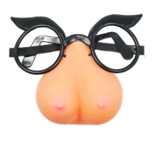 sexy-female-nose-with-eye-glasses